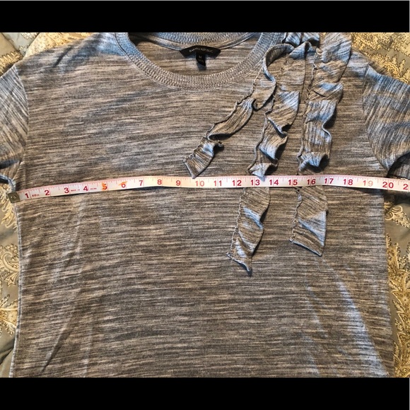 Banana Republic gray sweatshirt with ruffle detail - Picture 6 of 9